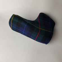 Load image into Gallery viewer, Tartan putter headcover magnetic